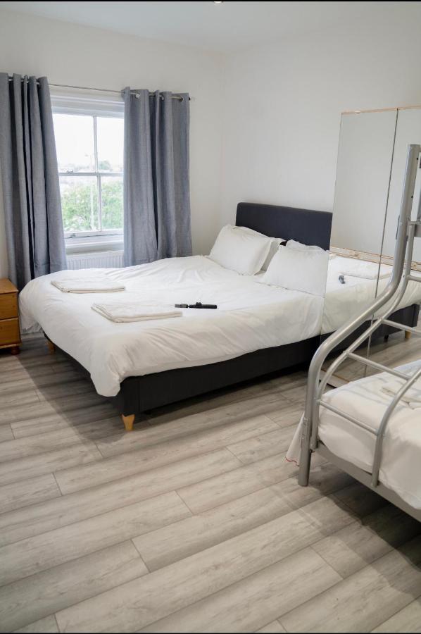 Entire New Flat With View To River Yare, H7 Appartement Great Yarmouth Buitenkant foto