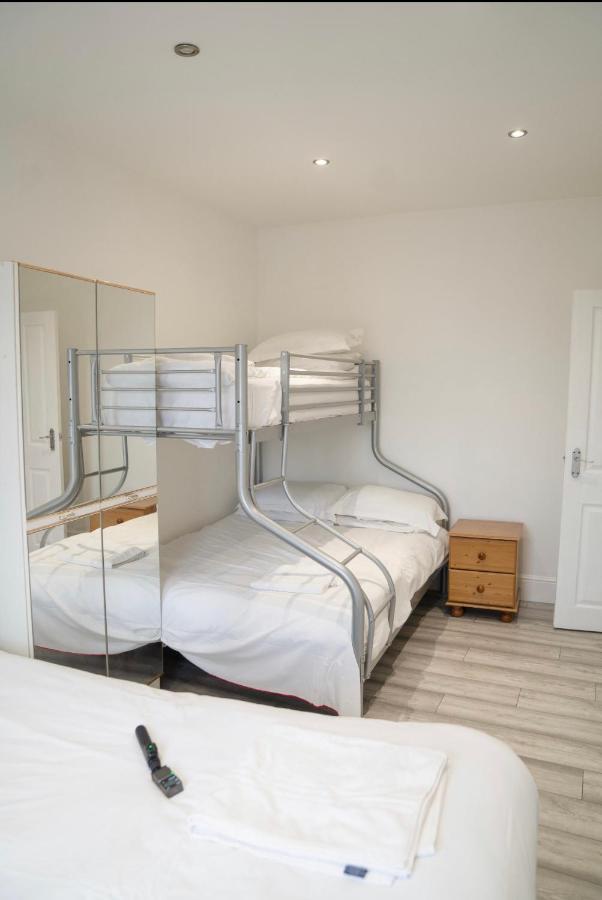 Entire New Flat With View To River Yare, H7 Appartement Great Yarmouth Buitenkant foto