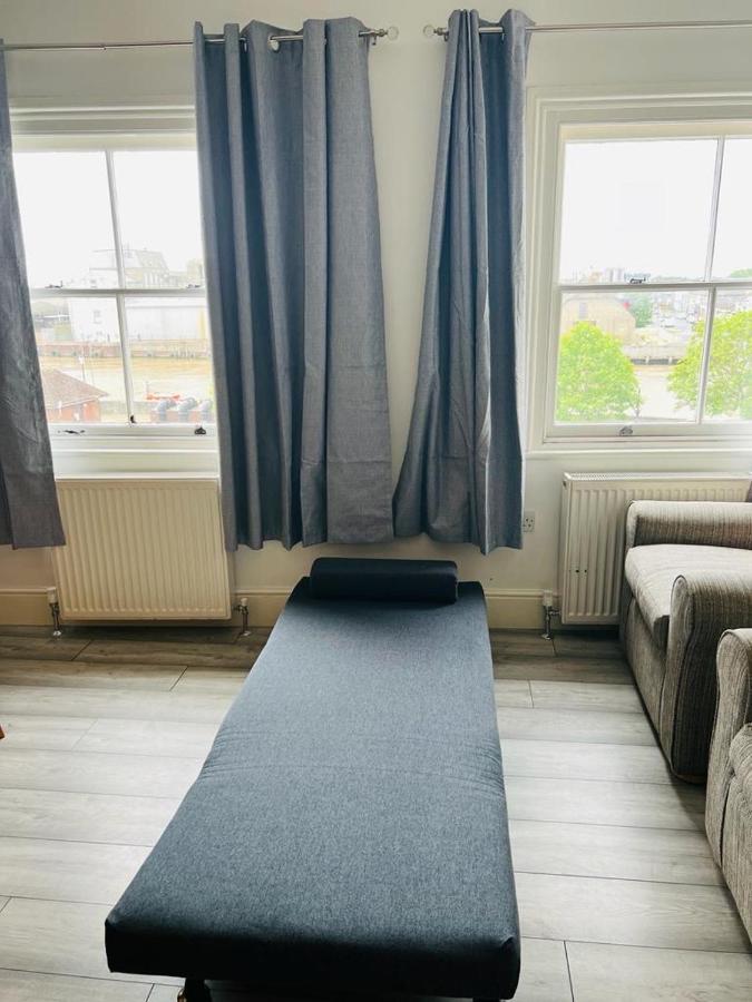 Entire New Flat With View To River Yare, H7 Appartement Great Yarmouth Buitenkant foto